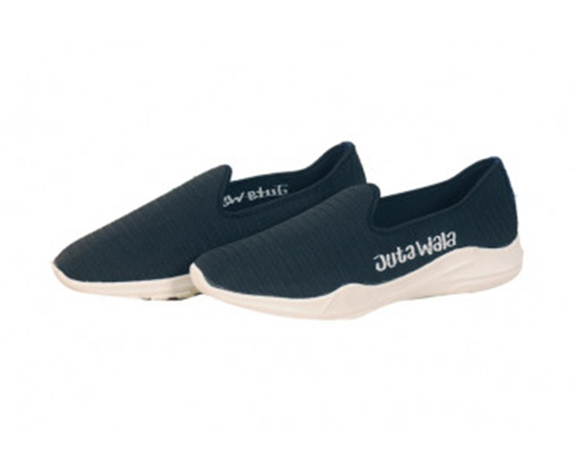 Jutawala Winter China Black Shoes