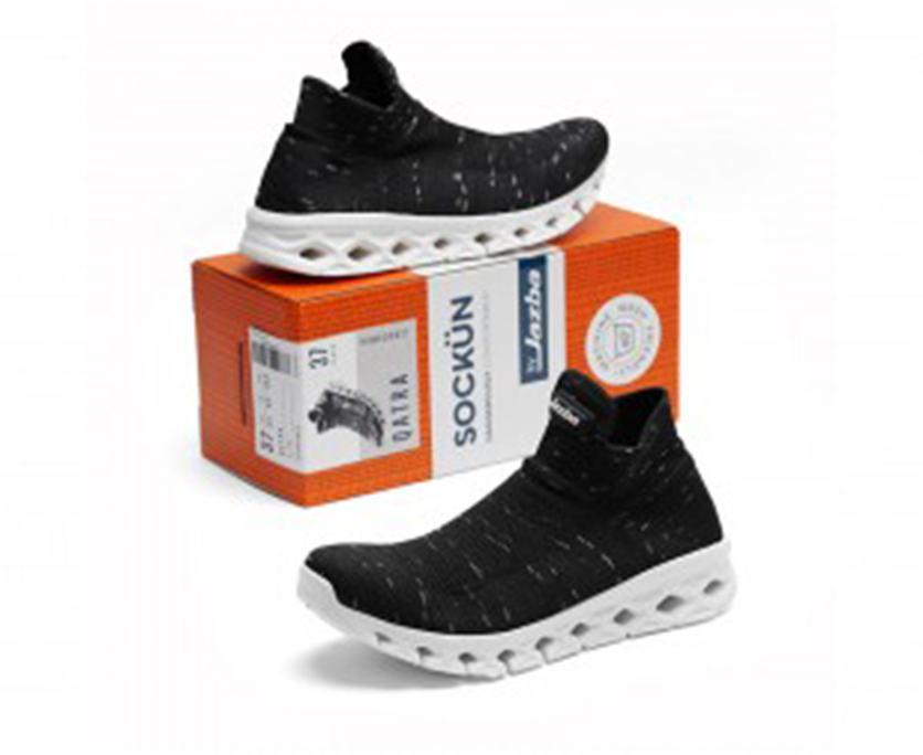 Men Fashionable Sneakers- Black