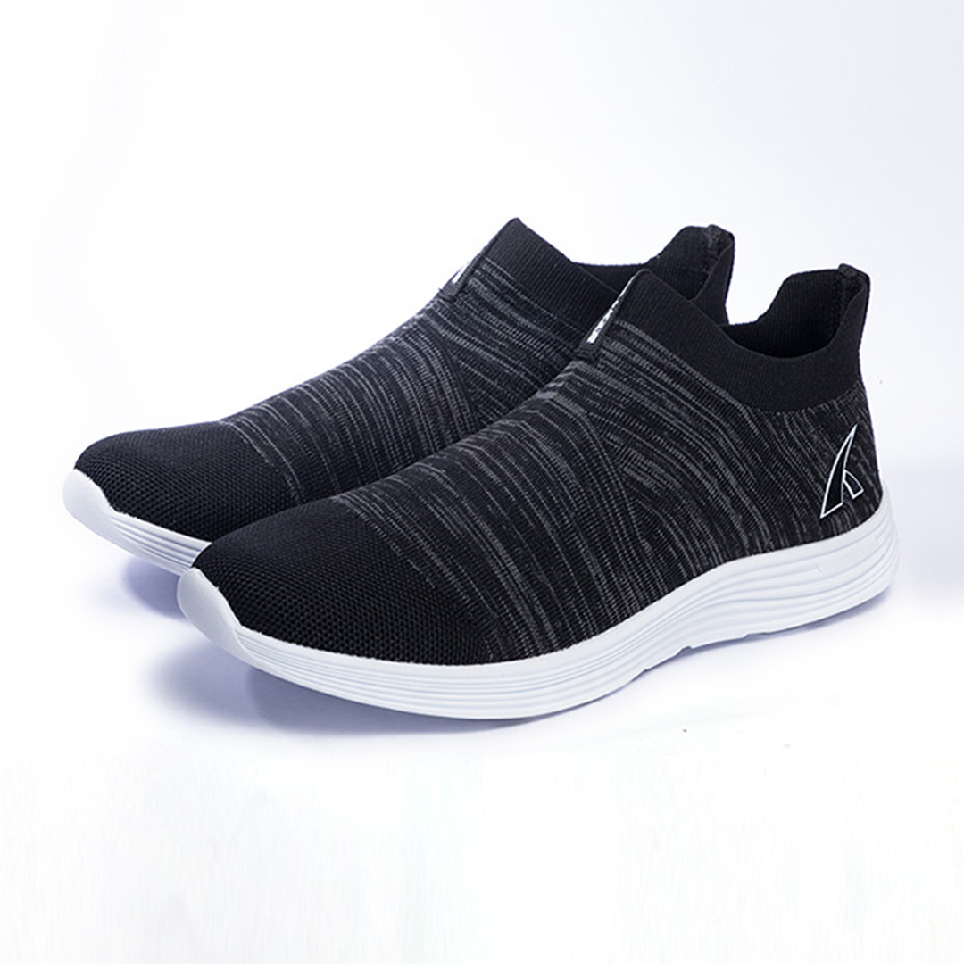 Walkar Men  Sports Shoe- Black